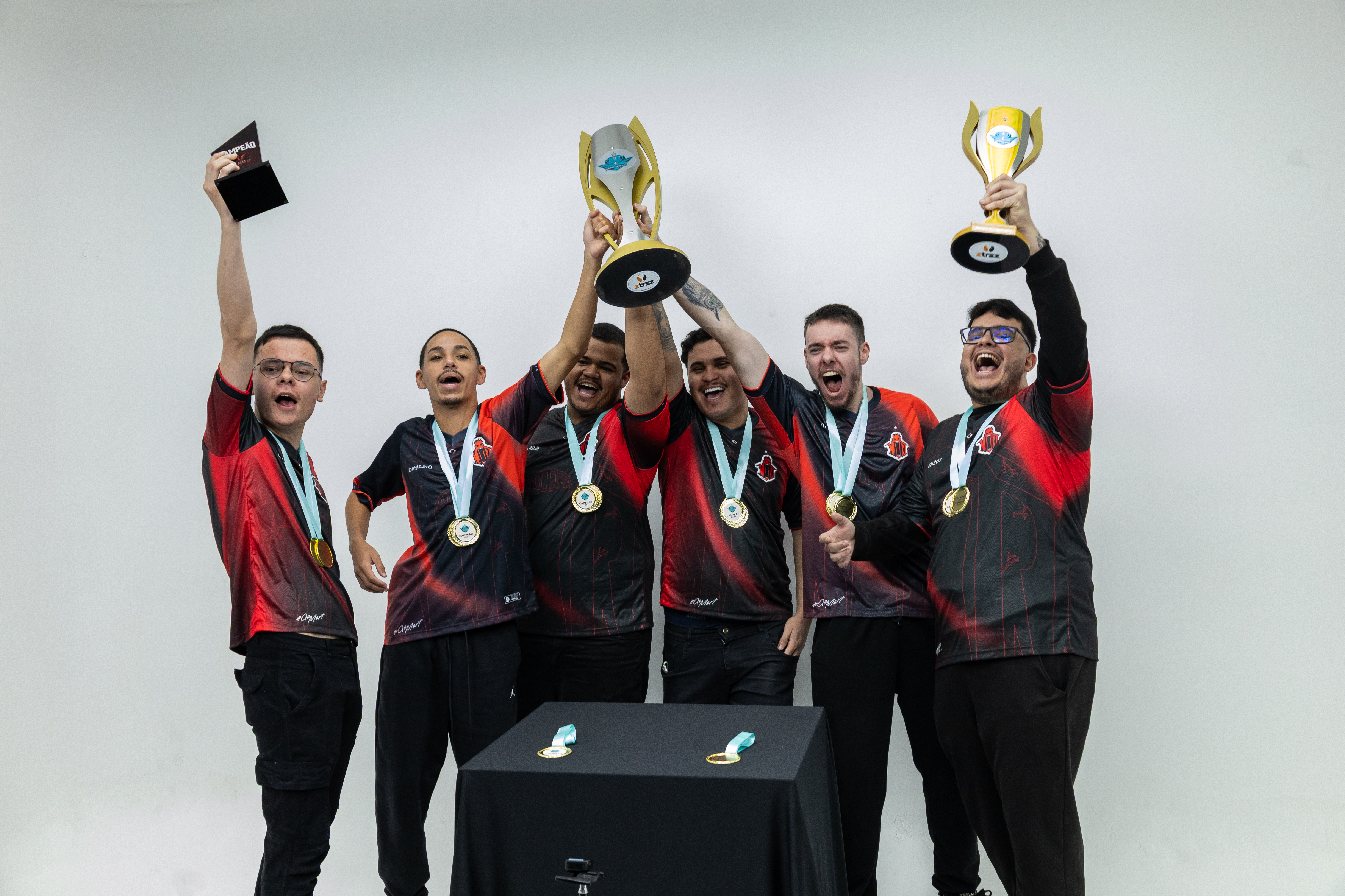 MORT ESPORTS